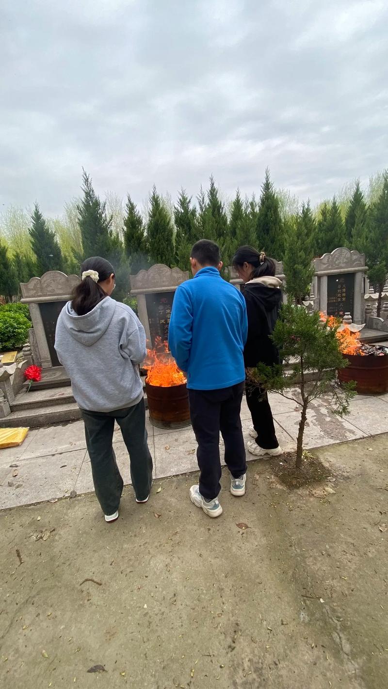 家谱制作：一份珍贵的历史档案